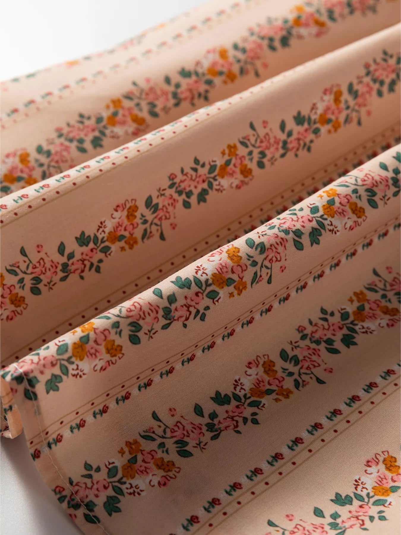 8eac5adb054d498bba3586df4d8c2aa0-Max-Origin