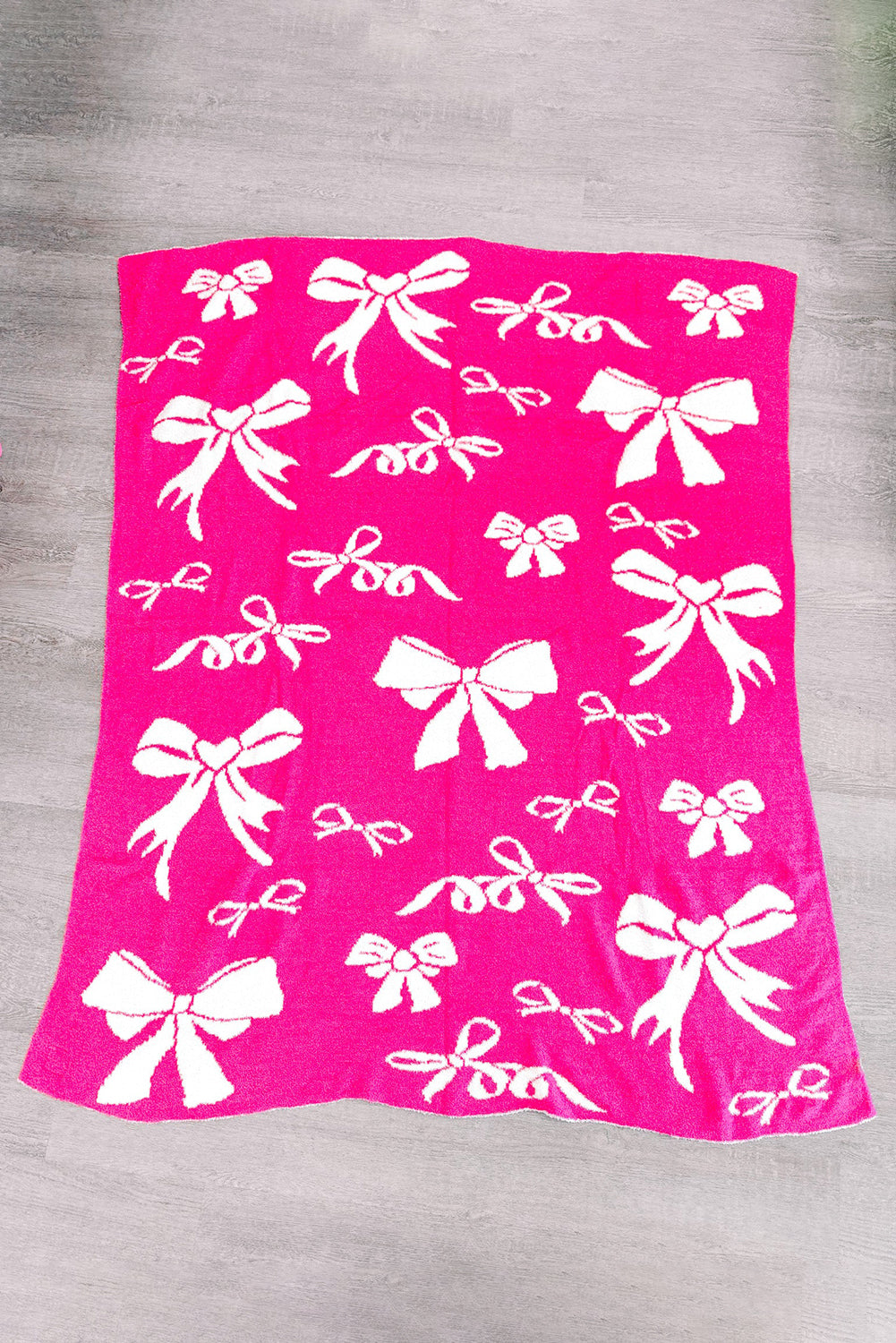 Pink Bow Printed Cozy Soft Throw Blanket