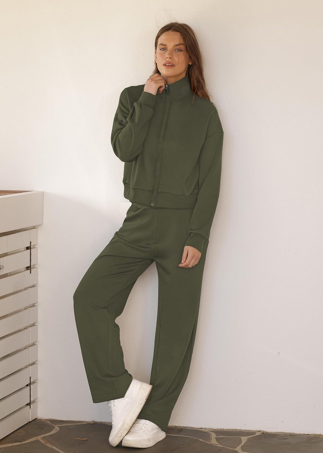 XIEERDUO Lounge Sets for Women 2024 Sweatsuit 2 Piece Outfits Sweatshirt Wide Leg Sweatpant Tracksuit Matching Set
