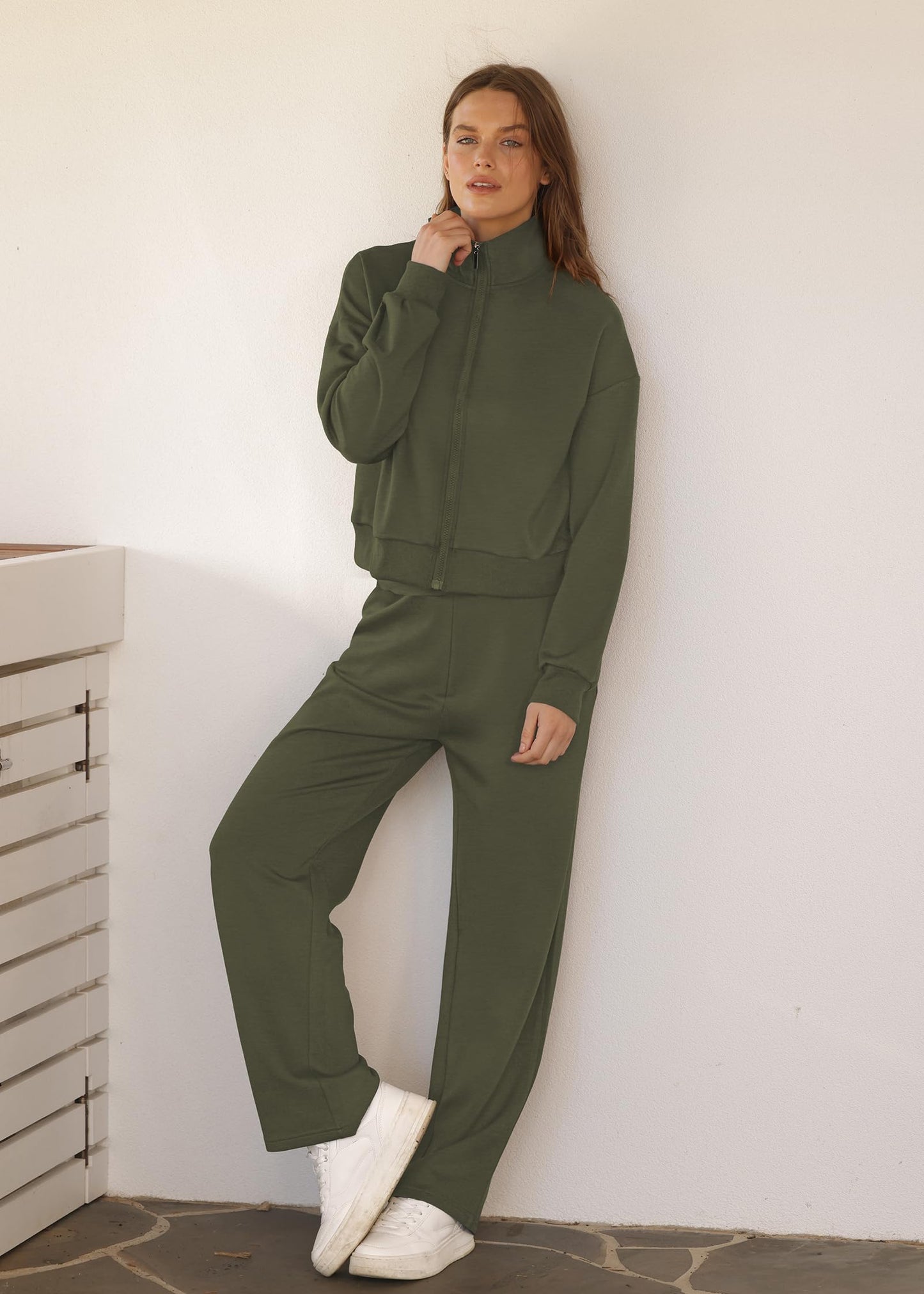XIEERDUO Lounge Sets for Women 2024 Sweatsuit 2 Piece Outfits Sweatshirt Wide Leg Sweatpant Tracksuit Matching Set