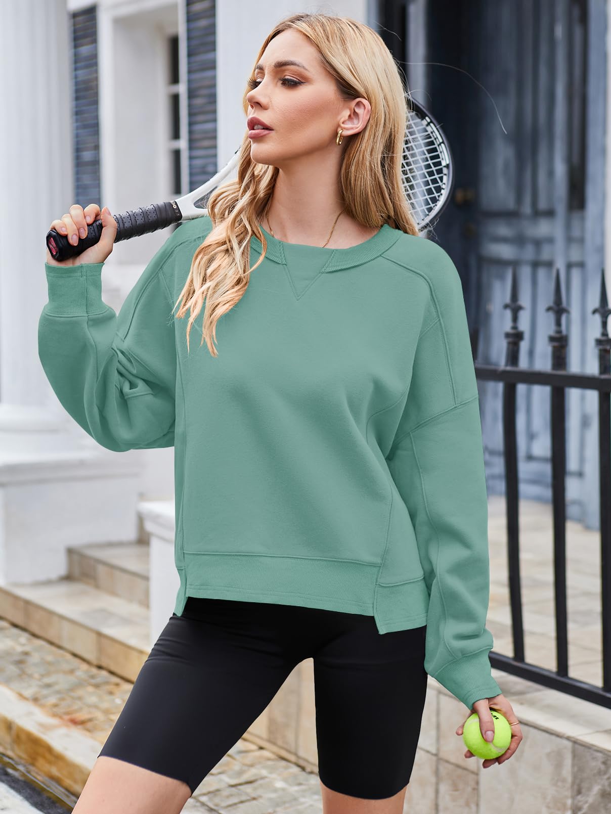 MEROKEETY Women's Oversized Cropped Sweatshirts Crewneck Fleece Workout Pullover Sweater Fall Outfits