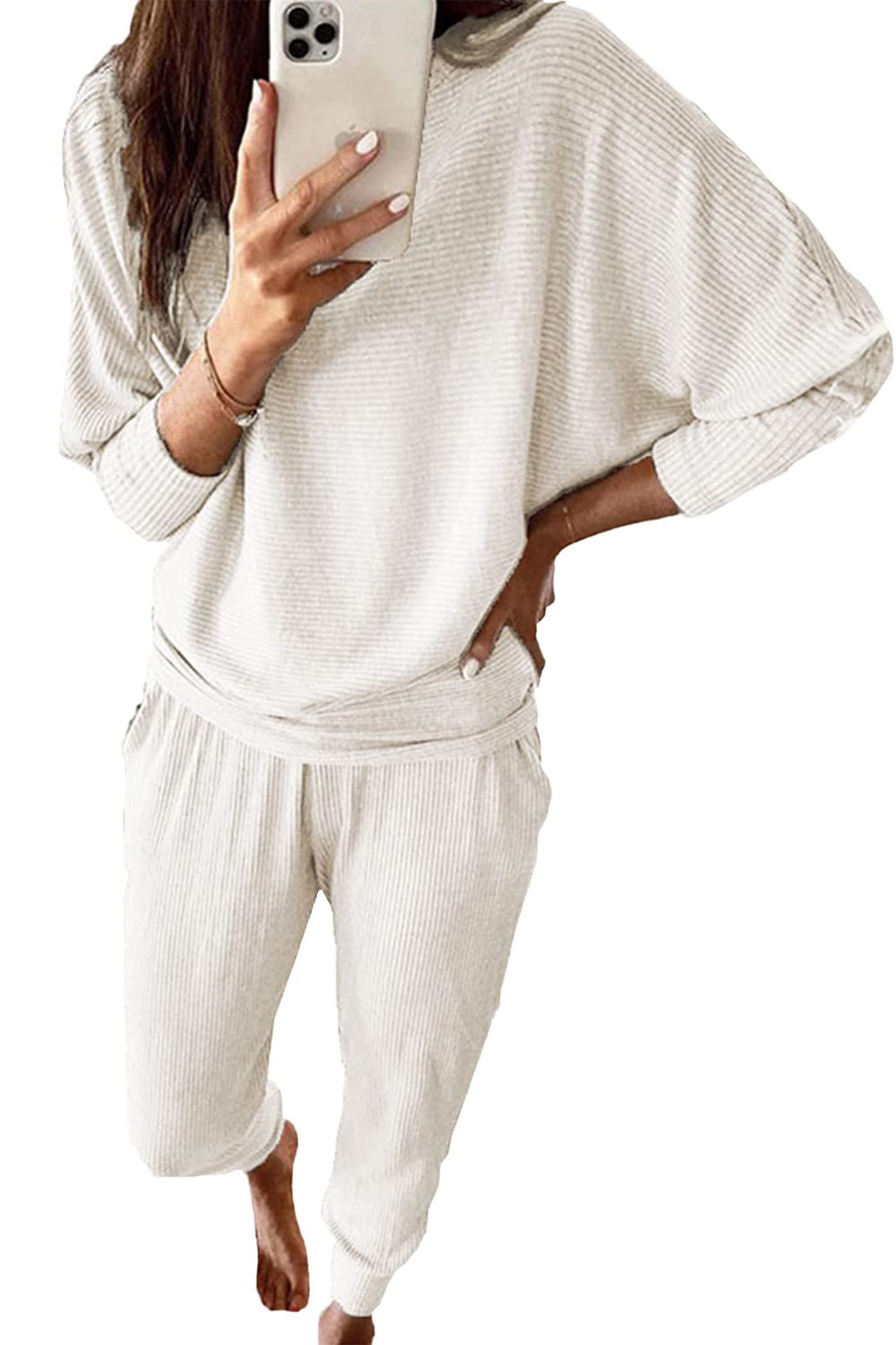 PRETTYGARDEN Women's Fall Fashion Outfits 2 Piece Sweatsuit Solid Color Long Sleeve Pullover Long Pants Lounge Set
