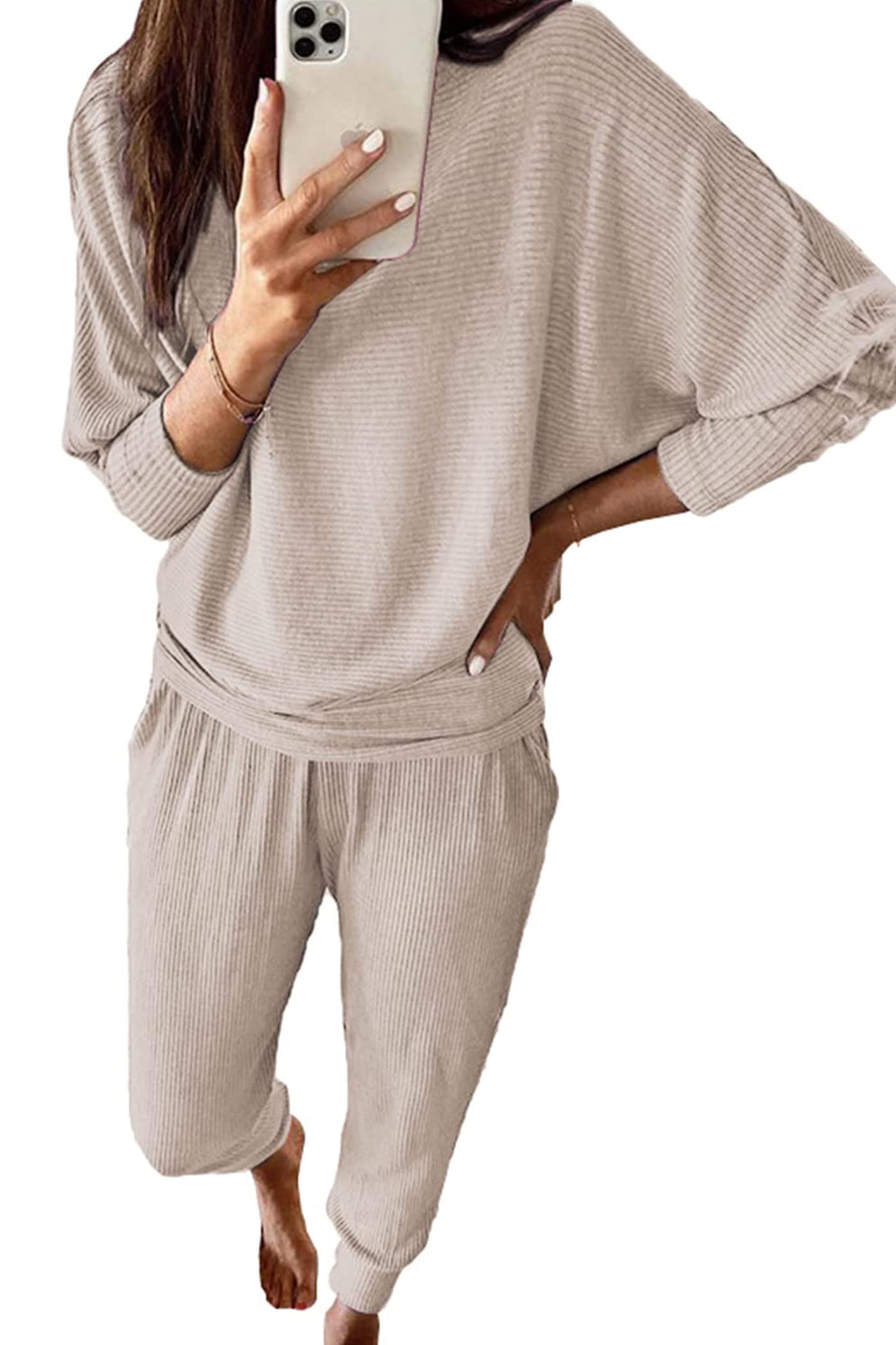 PRETTYGARDEN Women's Fall Fashion Outfits 2 Piece Sweatsuit Solid Color Long Sleeve Pullover Long Pants Lounge Set
