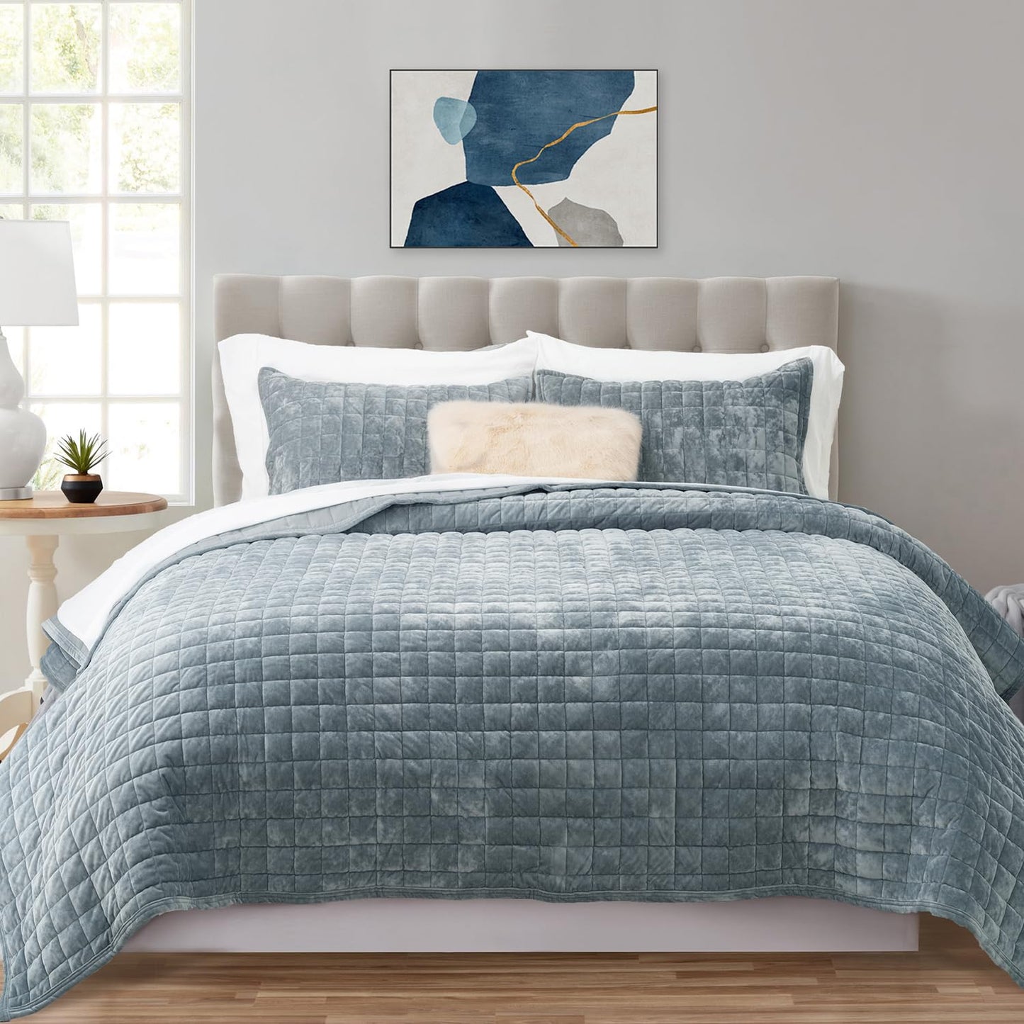 RECYCO Luxury Velvet Quilt King Size, Ultra Soft Velvet Bedding Sets, Lightweight Quilted Velvet Comforter Set, Channel Stitch Oversized Bedspread Coverlet with 2 Pillow Shams, Emerald Green