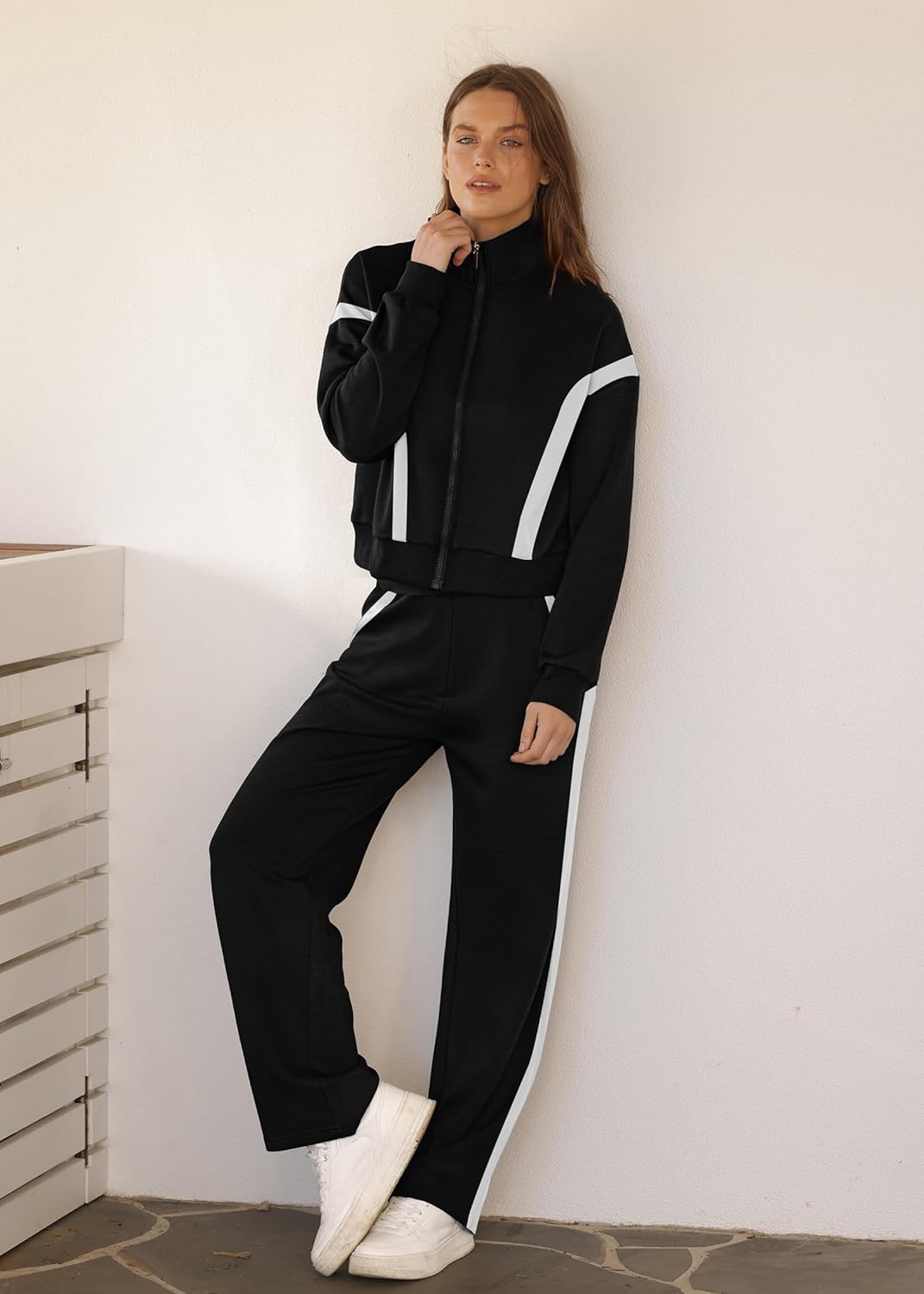 XIEERDUO Lounge Sets for Women 2024 Sweatsuit 2 Piece Outfits Sweatshirt Wide Leg Sweatpant Tracksuit Matching Set
