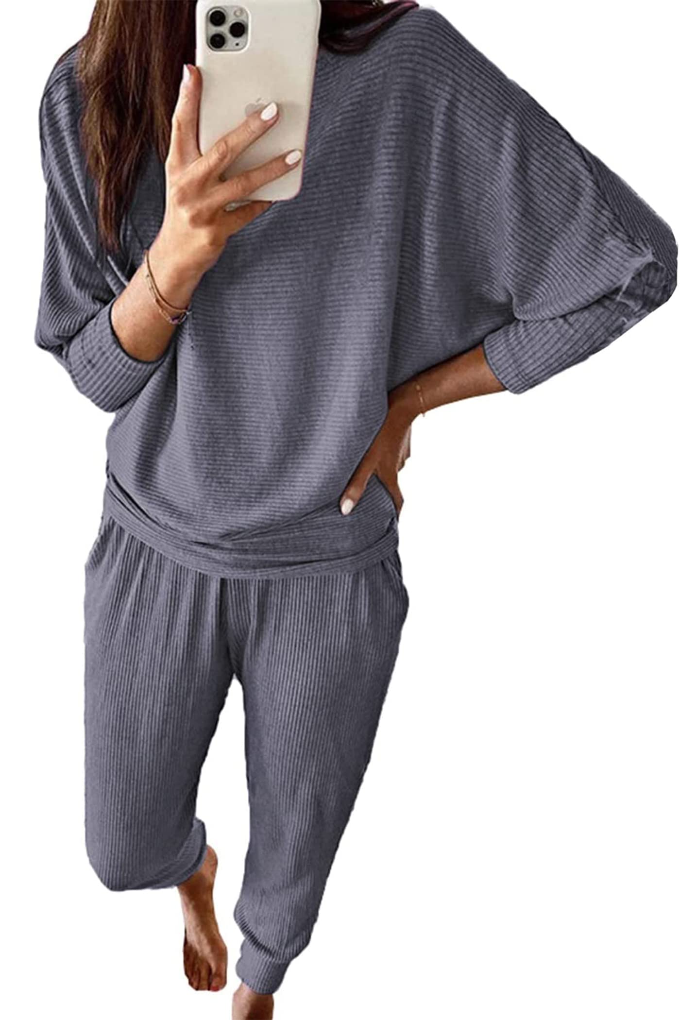 PRETTYGARDEN Women's Fall Fashion Outfits 2 Piece Sweatsuit Solid Color Long Sleeve Pullover Long Pants Lounge Set