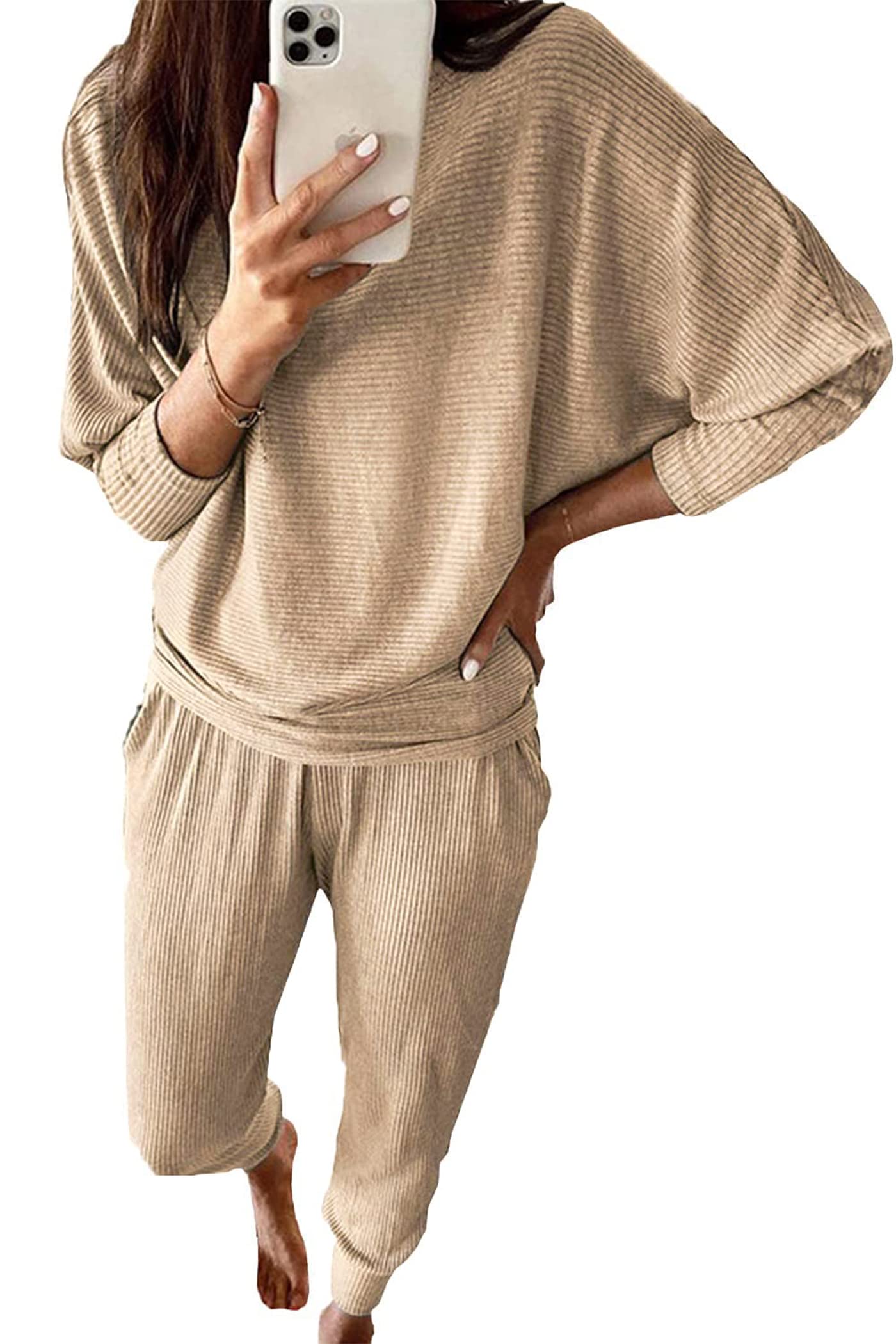 PRETTYGARDEN Women's Fall Fashion Outfits 2 Piece Sweatsuit Solid Color Long Sleeve Pullover Long Pants Lounge Set
