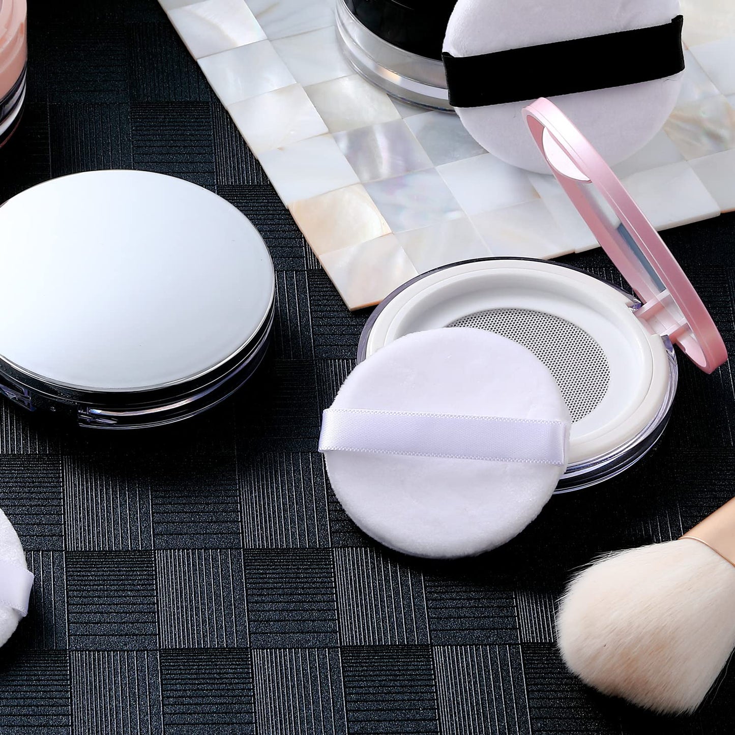 Cunhill 2 Pcs Loose Powder Container with Puff 0.17/0.7 oz Reusable Plastic Empty Powder Case Portable DIY Empty Makeup Powder Container with Mirror and Net Sifter(Pink, Silver)